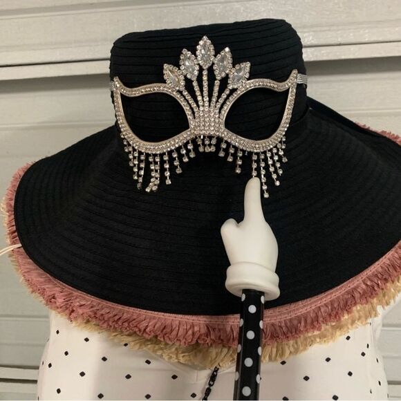 Clear Rhinestone Silverstone Masquerade Metal Mask - Picture 2 of 4